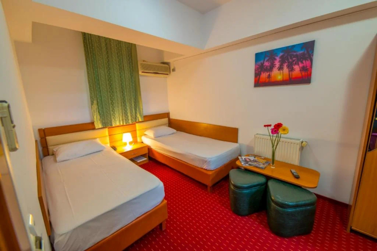 Bedroom 3, HOTEL SIR ORHIDEEA, Municipiul Bucuresti