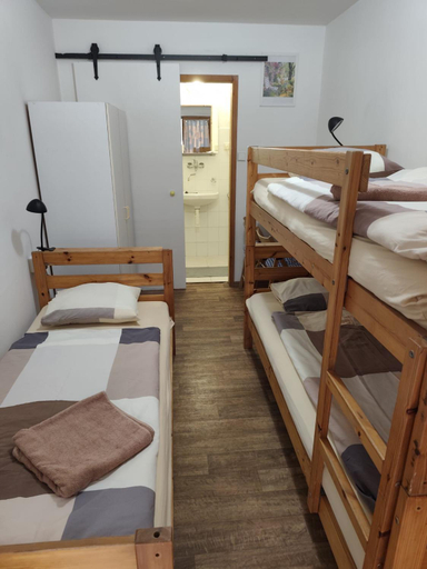 Bedroom 3, Lavka Park Skochovice, Praha - západ