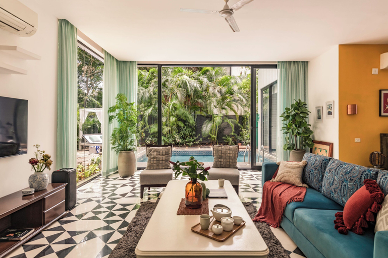 Living area 2, TBK VILLA VAGATOR 15, North Goa