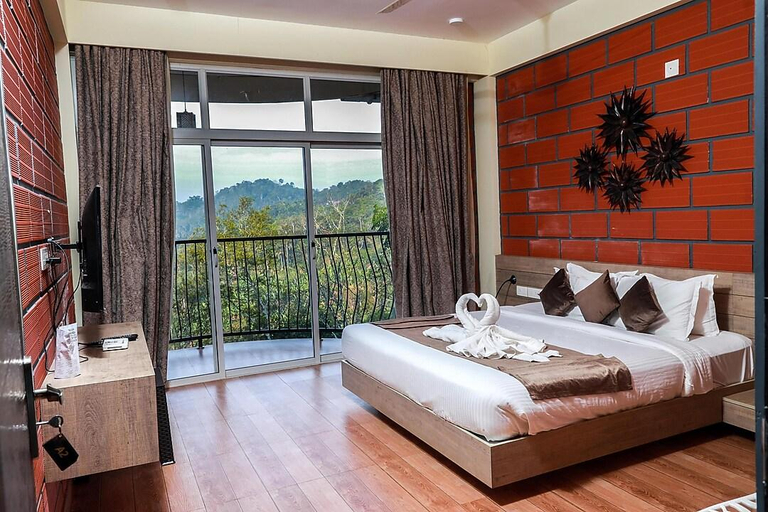 Others 3, Serene Crest Resort, Wayanad