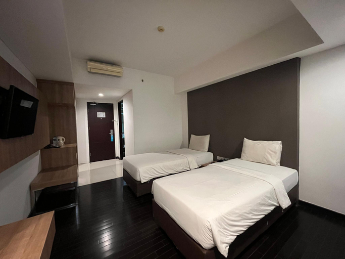 bedroom 14