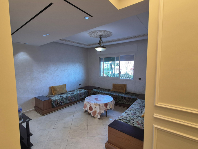 Interior, Val iris gardin, Tanger-Assilah
