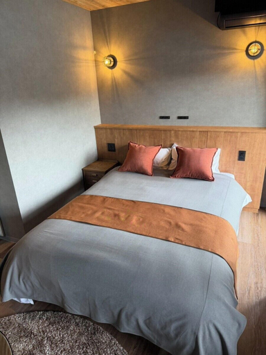 Room 5, Retreat Hotel ENTO ISESHIMA, Minamiise