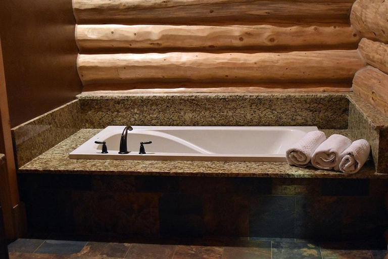 Bathroom 3, Kodiak Mountain Resort, Lincoln