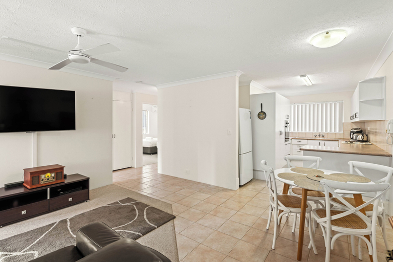 Living area 3, Burleigh Coastal Haven - Kingston 4, Gold Coast