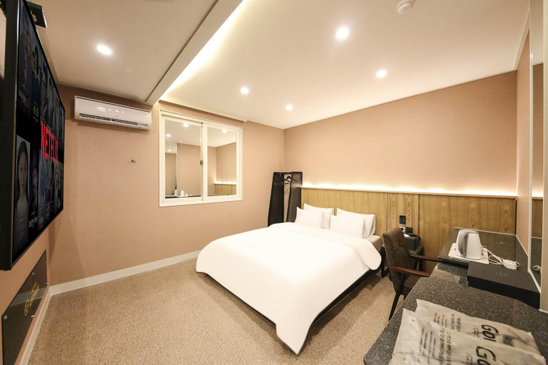 Bedroom 4, Asan Hotel Atrium, Asan