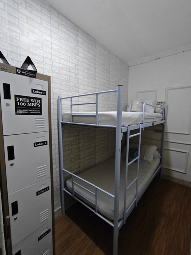 Bedroom 5, Koala Tidur Hostel (Syariah) Yogyakarta, Sleman