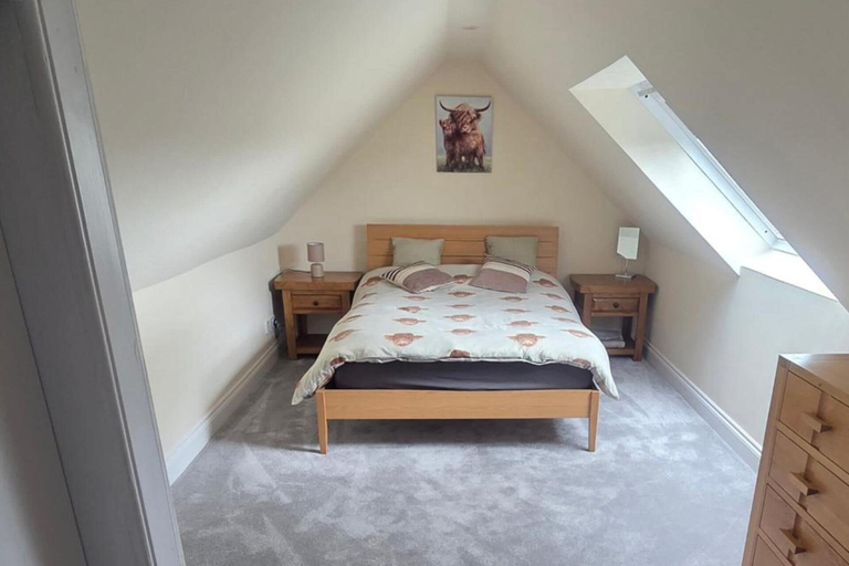 Room 4, Farm Cottage at Foot Angus Glens, Angus