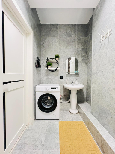 Bathroom 3, 417I1 Gray and Yellow apartment Sholpan city, Almaty