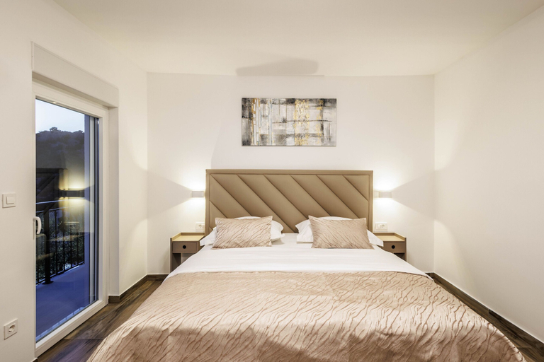 Room 4, Villa La Fortezza With sea View, Marina