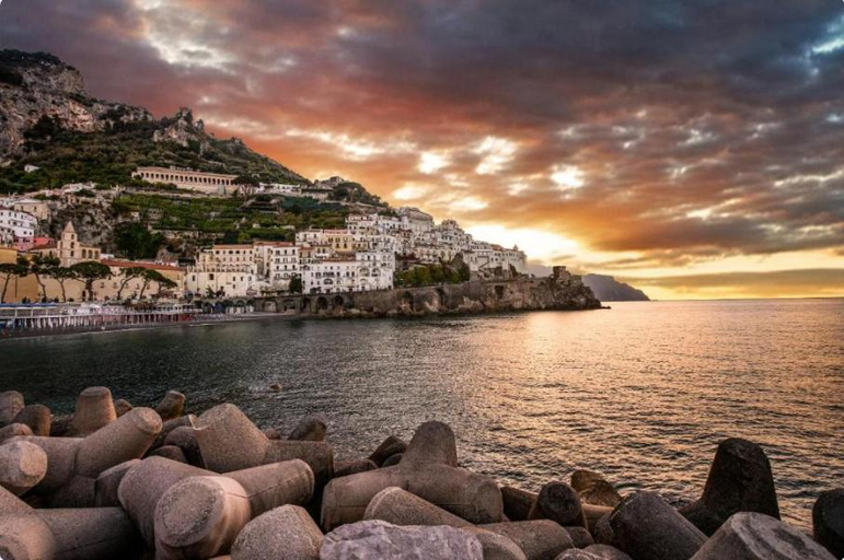 4, Amalfi Gallery Room & Suite, Salerno