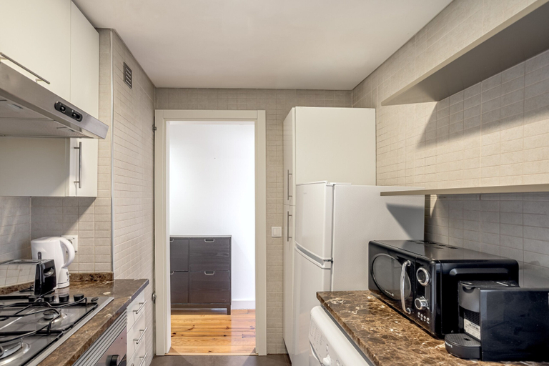 Private kitchen 5, Bairro Alto Typical by Homing, Lisbon