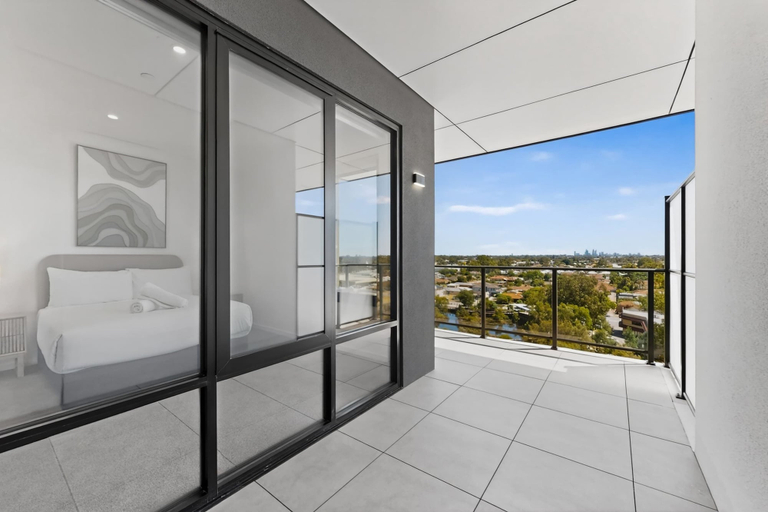 Primary image, Newly Built Apartment With Private Parking, Perth