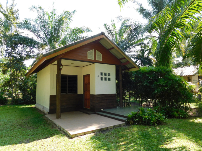 Exterior & Views, 057 resort, Sikao
