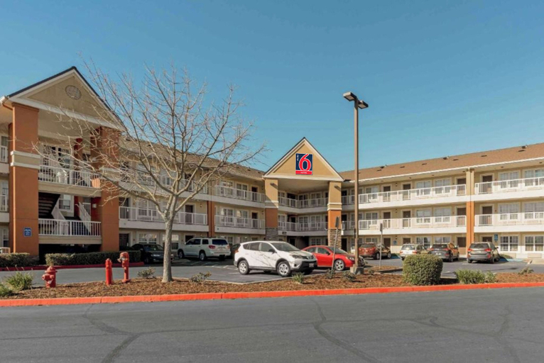 Exterior & Views 2, Studio 6 Extended Stay Sacramento Arden Way CA, Sacramento