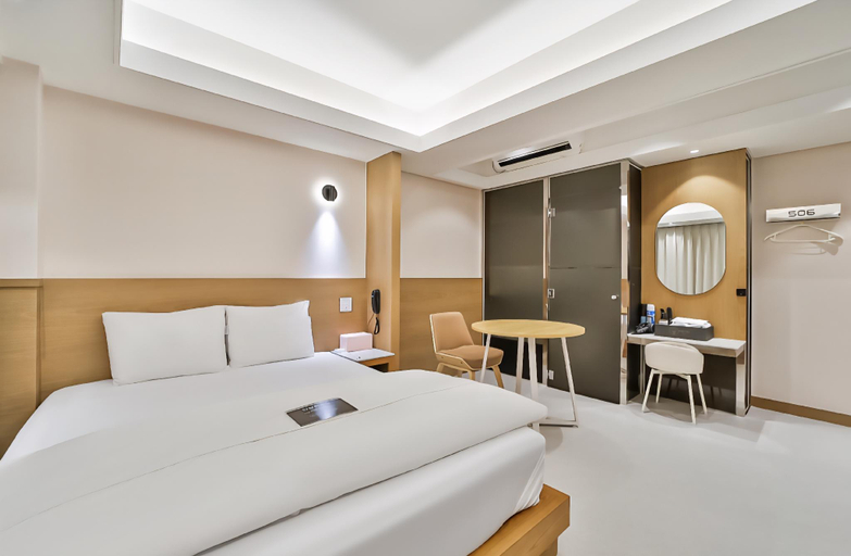 Bedroom 2, Deagu Bonri-dong Hotel Nine Avenue, Buk