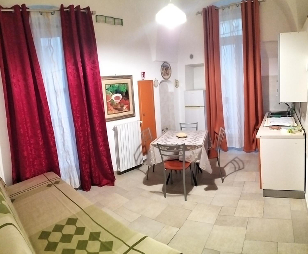 Others 4, B&B "The Fafodd", Bari