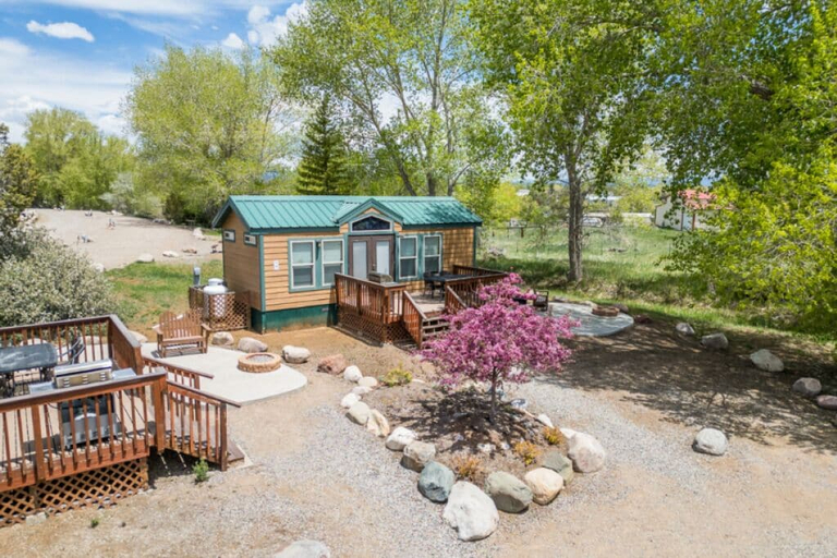 Outdoor dining 2, Durango RV Resort, La Plata