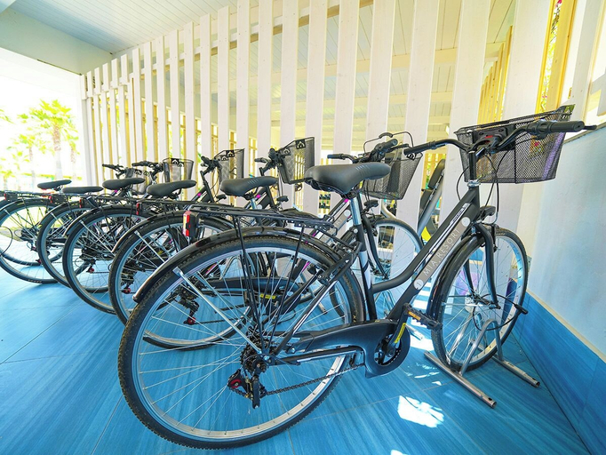 Bicycling, Fruit Village Mia Resort, Salerno