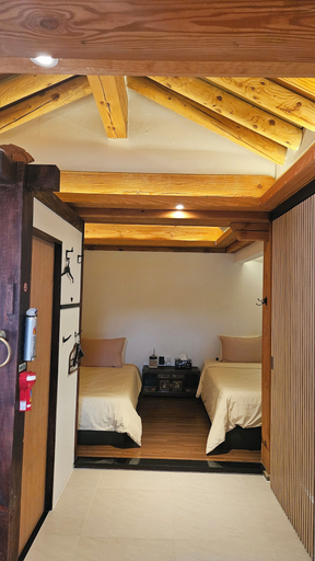 Room 2, Ohsudang Hanok Stay, Gyeongju