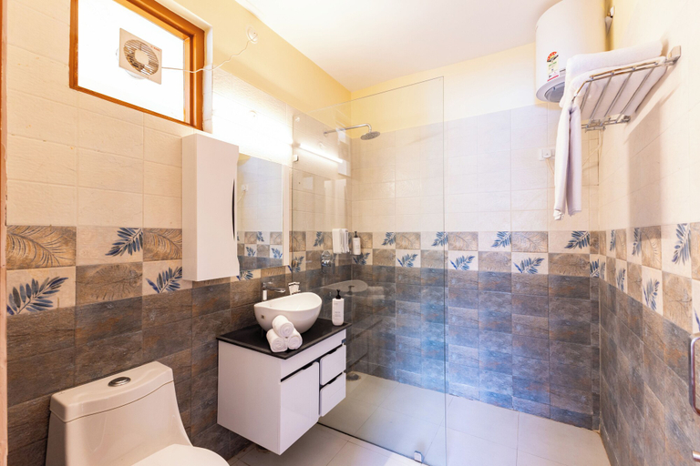 Bathroom 3, ELIVAAS The Nakshatra Serene 3BHK Villa, Nainital