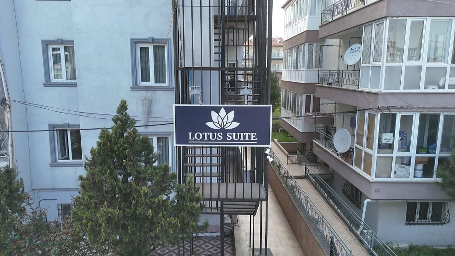Exterior detail, Lotus Suite Otel, Merkez