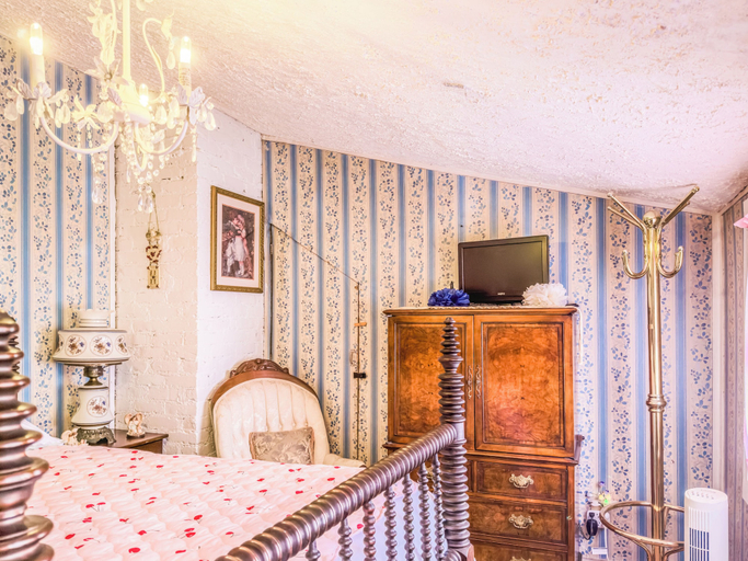 Room 4, A Charming Nature Retreat, Guilford