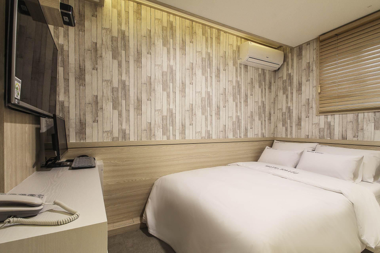 Bedroom 3, Mia Kanu (Samyang-dong Sageori), Gangbuk