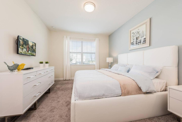 Bedroom 2, 6 bedrooms home at Champions Gate, Osceola