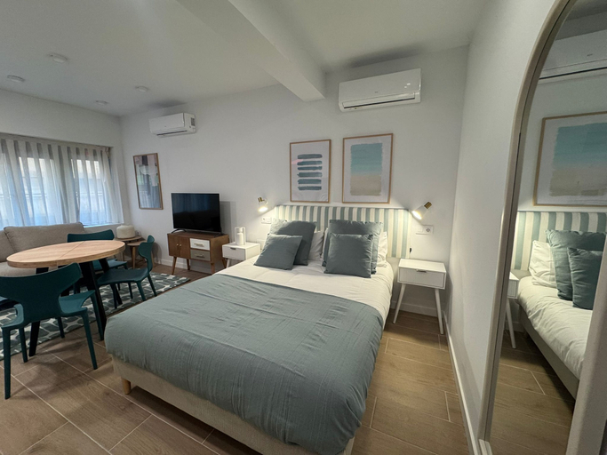 Room 5, Apartamentos Marcela by gaiarooms, León