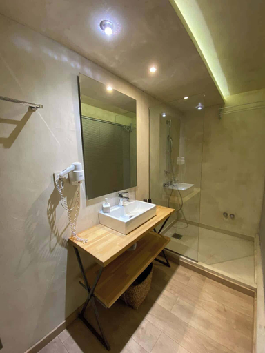 Room 4, Panellinion Beachfront Getaway - Sunset Port Views, Peloponnese