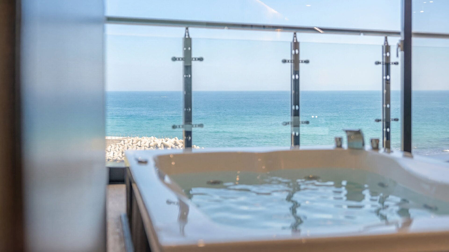 Room 3, Sokcho W Spa Poolvilla, Goseong