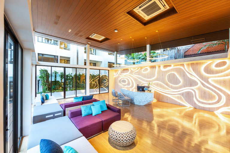 Public Area 2, LIV Hotel Phuket Patong Beachfront, Pulau Phuket