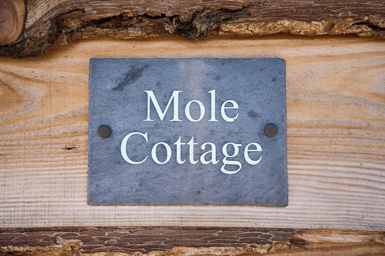 Room 2, Host Stay Mole Cottage, Norfolk