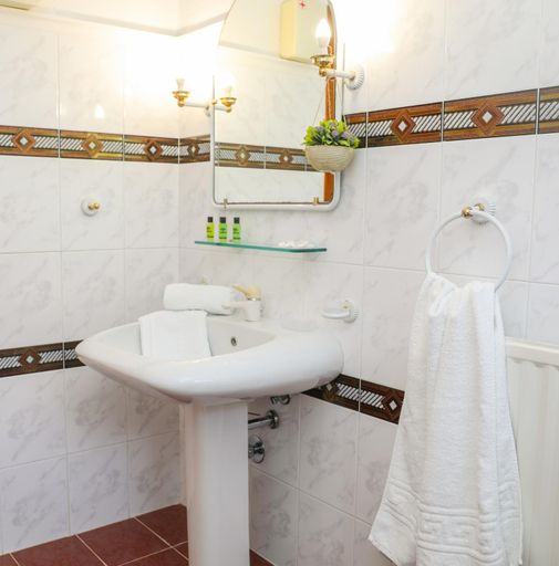 Bathroom 4, Villa Mitzelos, Thessaly