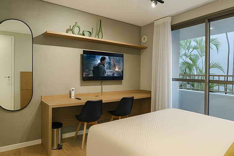 Room 4, Metrô Ana Rosa, São Paulo