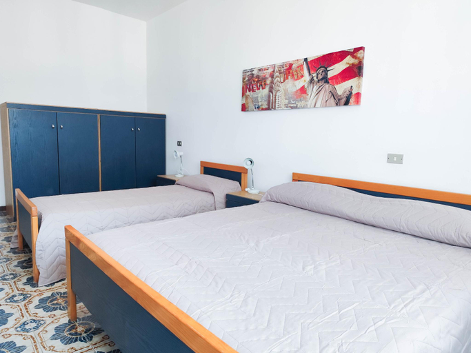 Bedroom 3, Relaxing apartment in pine forest, Venezia