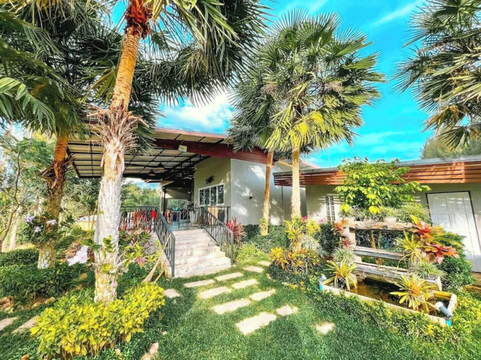 Terrace/patio, Social Escape Hotel (Lemon Chalet), Kaeng Krachan