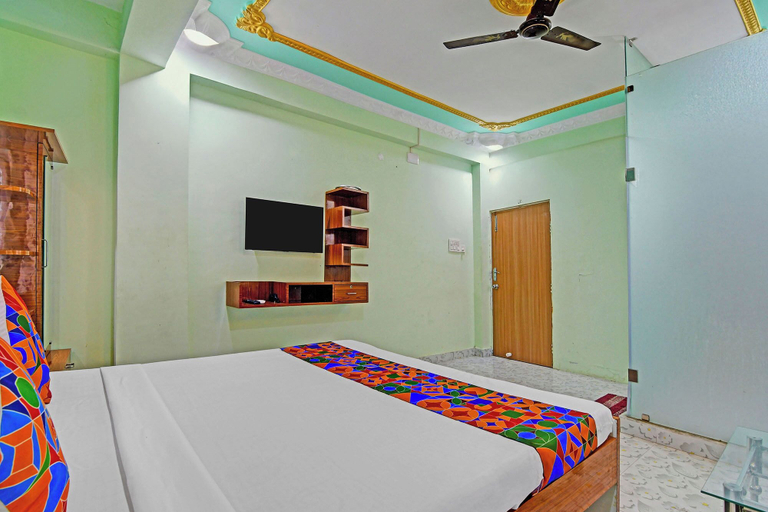 Room 5, Via Safehome Guest House, North 24 Parganas