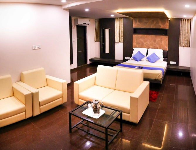Bedroom 2, Hotel City Crown, Kolhapur, Kolhapur