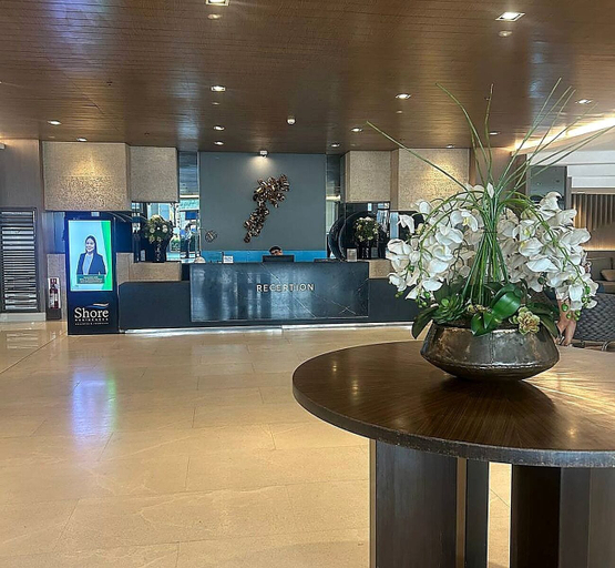 Lobby 4, Budget Staycation MOA WiFi Smart TV, Pasay City