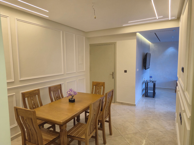 Dining 5, Val iris gardin, Tanger-Assilah