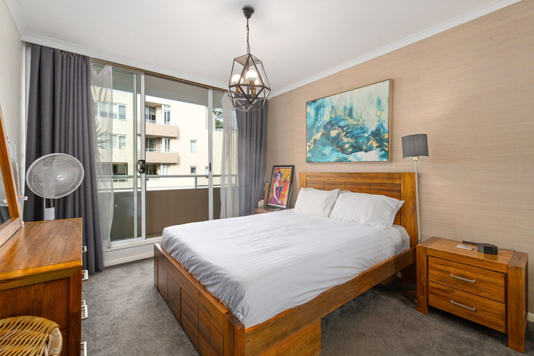 Room, Spacious 1 Bed Near Manly Beach, Sydney
