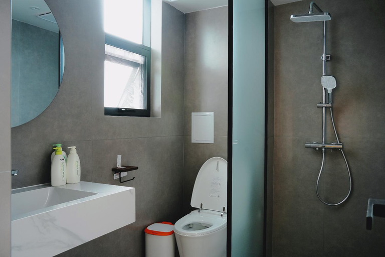 Bathroom 3, Lijiang Painted Mountain Cloud House Boutique B&B, Lijiang
