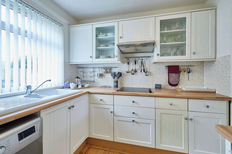 Room 4, Host Stay The Garden Flat Seahouses, Northumberland