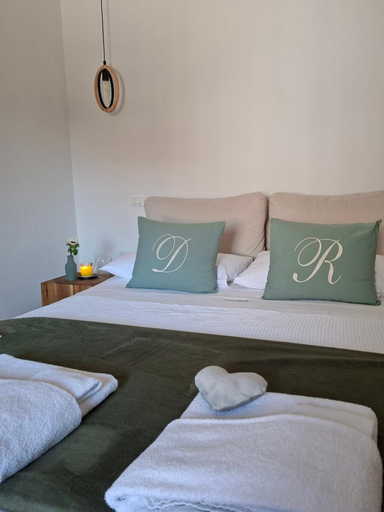 Bedroom 2, ILLASI DREAM ROOMS, Verona