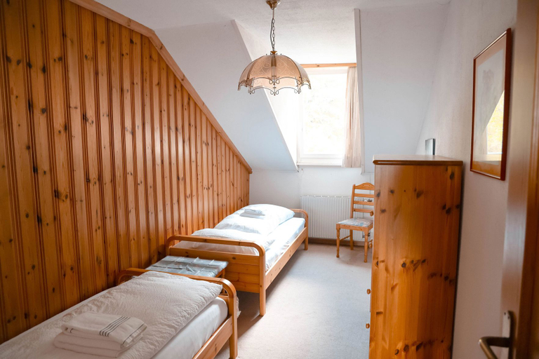 Bedroom 2, Beatenberg Resort & Spa in Beatenberg Interlaken, Interlaken