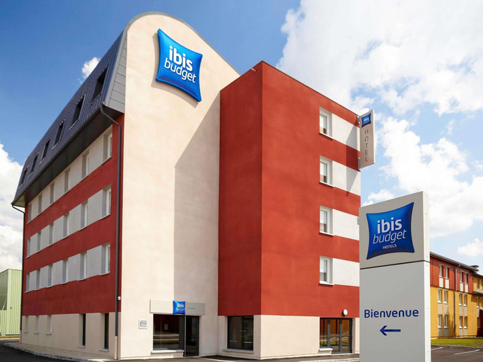 Exterior & Views 2, ibis budget Pontarlier, Doubs