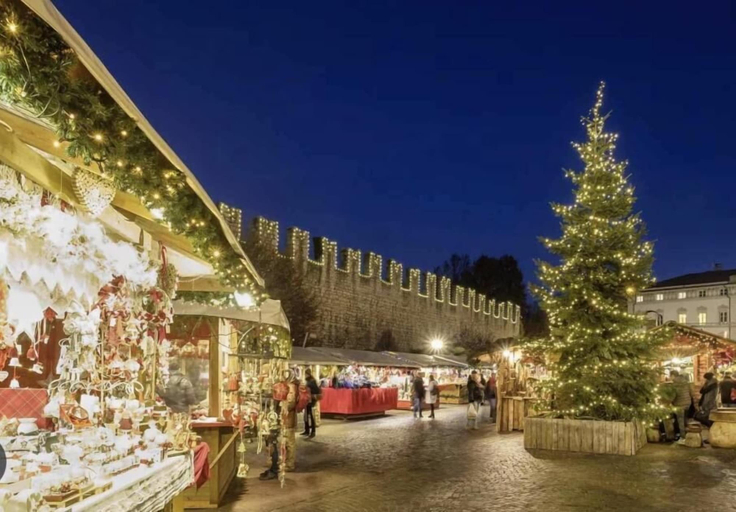 Miscellaneous, App. Accanto ai Mercatini di Natale, Trento