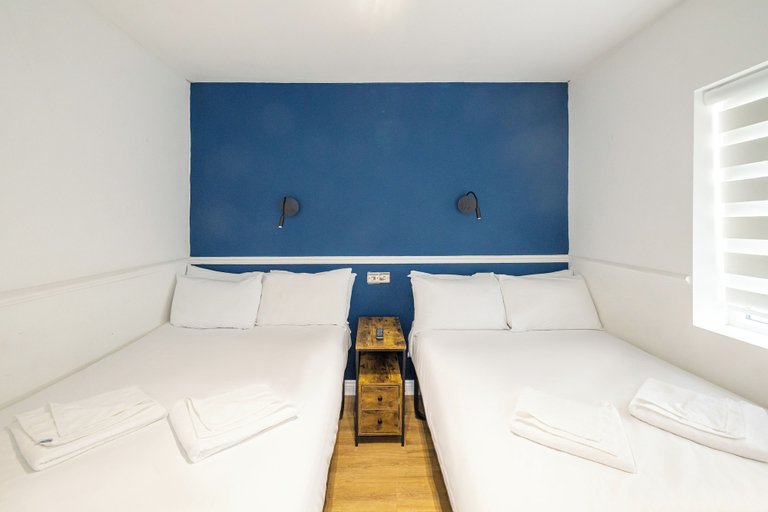 Bedroom 4, Linden House Hotel, London